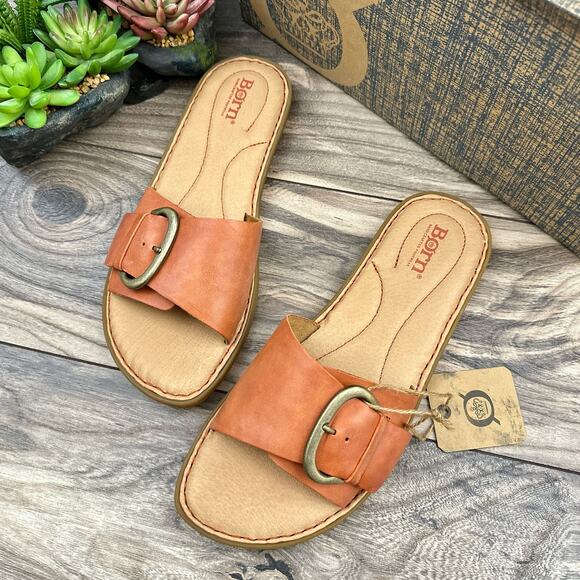 NIB Born Miarra Orange 7M 38 Big Buckle Slide Sandals - Picture 2 of 11
